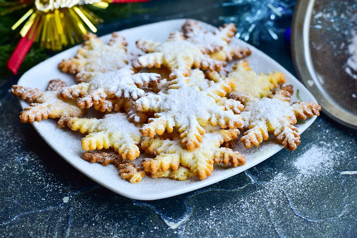 Cookies "Snowflakes" - delicious pastries on the New Year's table