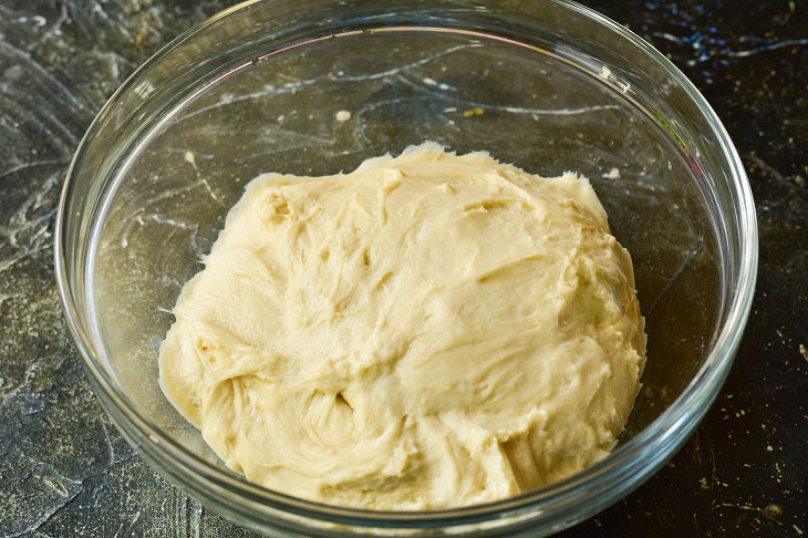 Buns with sugar - delicious pastries without much effort