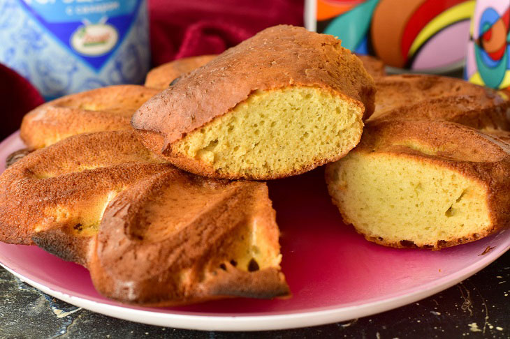 Cupcake with condensed milk - very soft and tasty