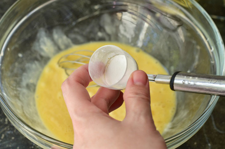 Cupcake with condensed milk - very soft and tasty