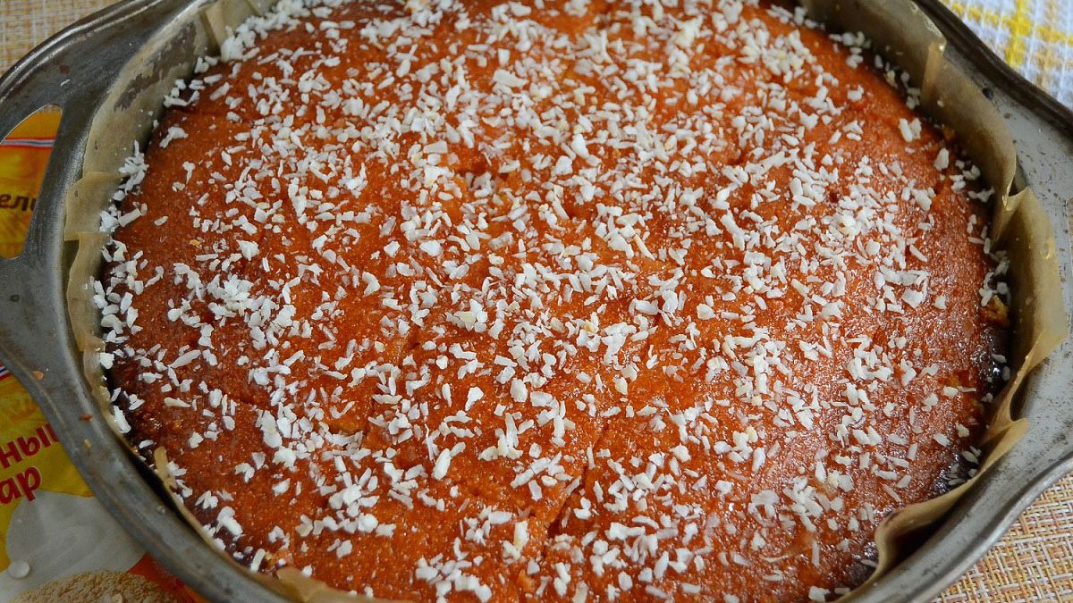 Arabic milk pie – soft, tender and crumbly