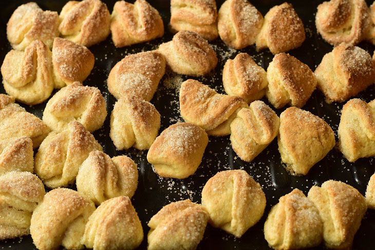 Biscuits "Kisses" with cottage cheese - soft and airy
