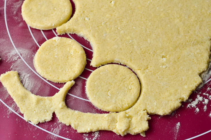 Biscuits "Kisses" with cottage cheese - soft and airy