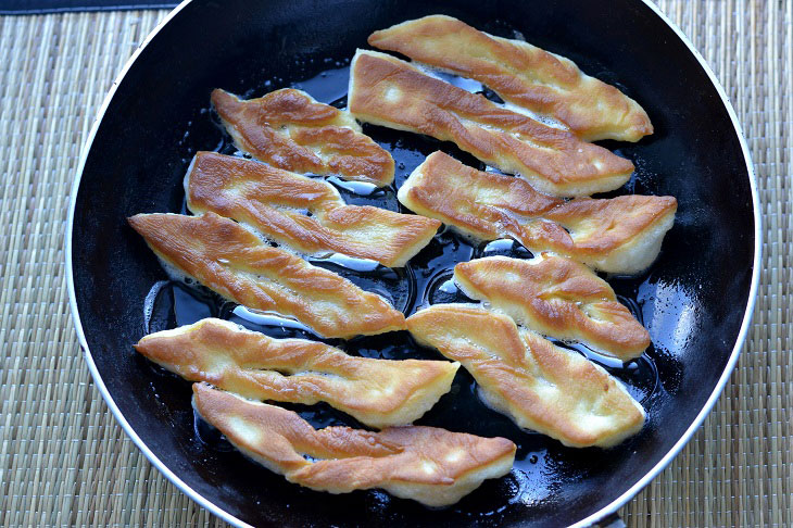 Soft brushwood on kefir - the most delicate delicacy