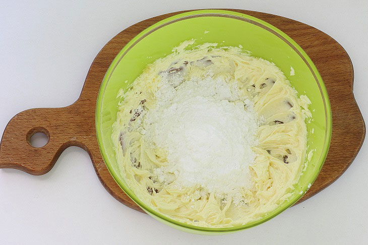 How to make shortbread chocolate dough - it makes delicious pastries