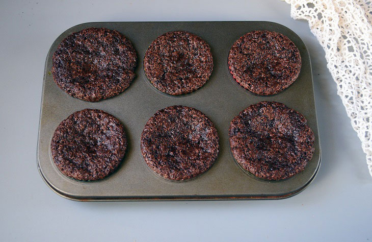 Lenten Chocolate Brownie Cupcakes - Delicious Dessert in 40 Minutes